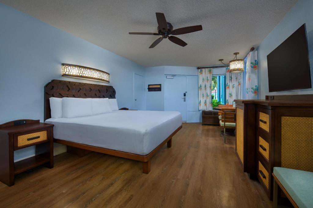 Disney's Caribbean 3*